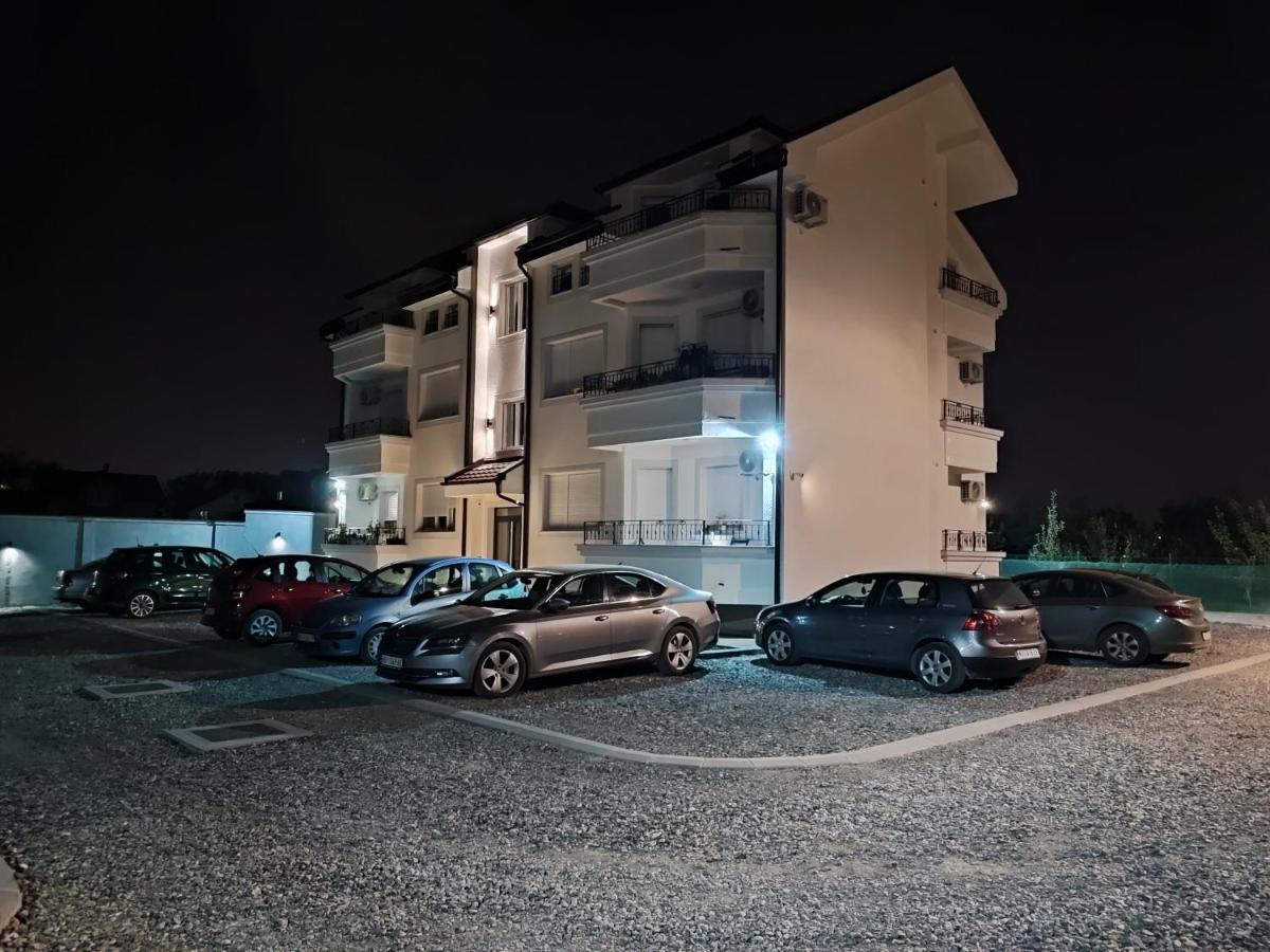 Apartmán Morning Star Danica Surčin Exteriér fotografie