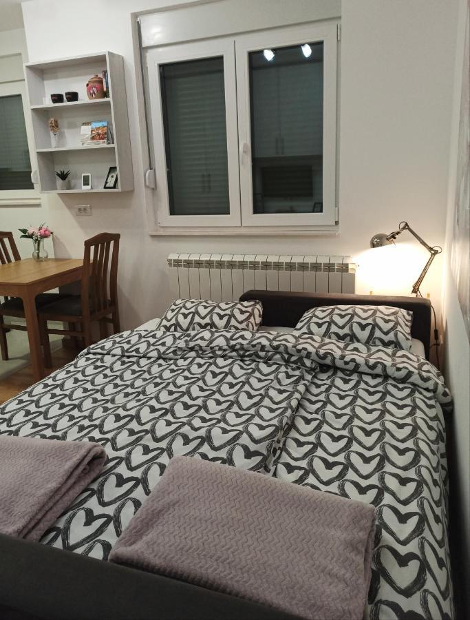 Apartmán Morning Star Danica Surčin Exteriér fotografie